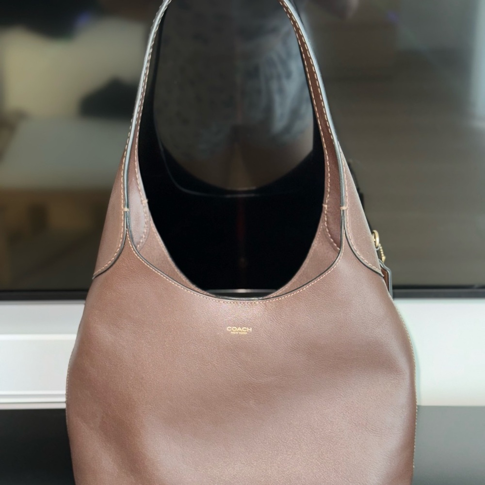 ✨ Coach Leather Hobo Shoulder Bag + Matching Wallet – Medium | Brown ✨